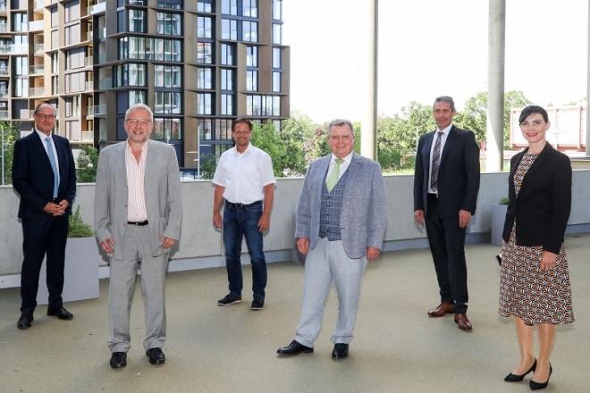 (l.n.r) Geschäftsführer Ferdinand Koch, 1. Vizepräsident Erich Ehrentraut, Präsidiumsmitglied Jürgen Wulff-Gegenbaur, Präsident Reinhard Siebhandl, Franz Saurwein (in Vertretung von Präsidiumsmitglied Reinhard Oberguggenberger), 2. Vizepräsidentin Alexandra Loidl