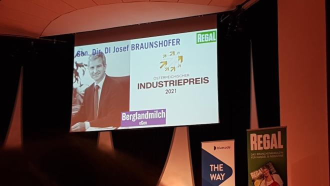 DI Josef Braunshofer erhält den Industriepreis