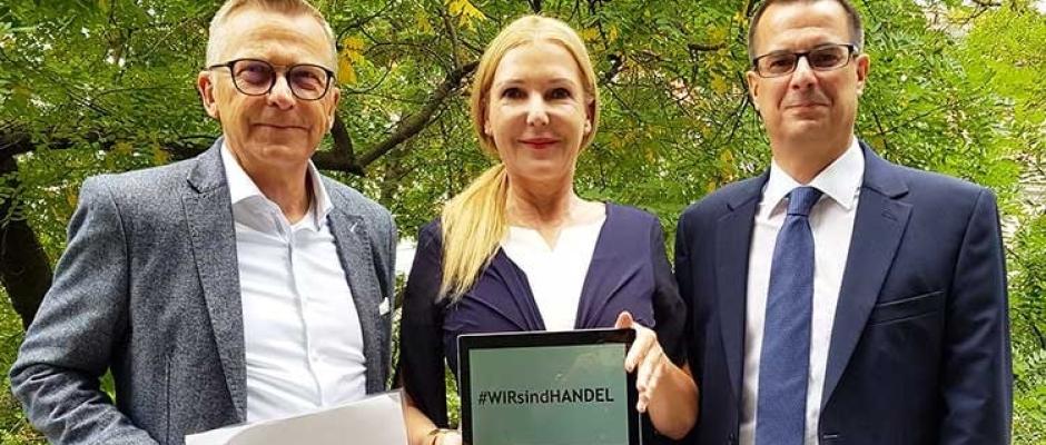 Handelsobmann Peter Buchmüller, Handels-Geschäftsführerin Iris Thalbauer und Handelsforscher Ernst Gittenberger.