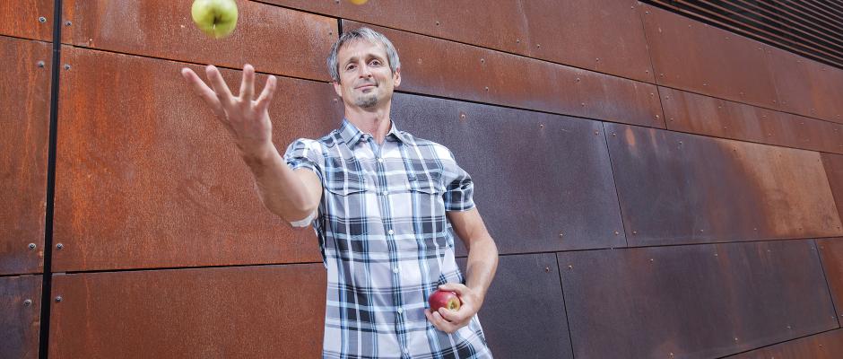 Assoz.-Prof. DI Dr. Hans-Peter Hutter, Med Uni Wien.