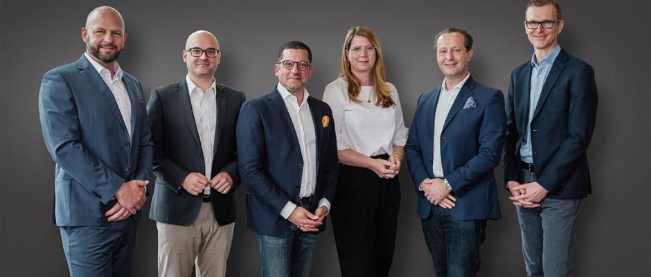 DasTeam in Wiener Neudorf für Rewe: v.l.n.r.: Harald Mießner, Michael Paterno, Marcel Haraszti, Elke Wilgmann, Robert Nagele und Erich Szuchy.