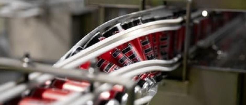 Hell Energy - Grüne Getränkeverpackung