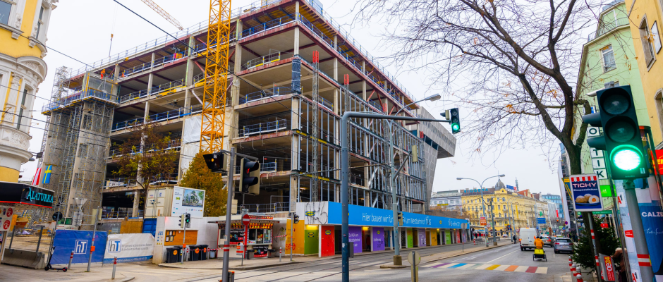 Dachgleiche bei Ikea am Westbahnhof in Wien