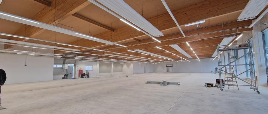  Thomas Philipps eröffnet ersten Markt im Nordburgenland/Siegendorf