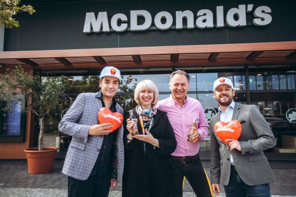 Almdudler bei McDonald's