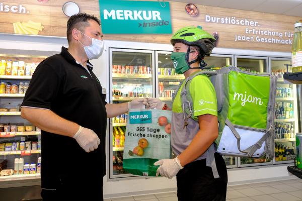 mjam arbeitet mit bp und Merkur Inside zusammen