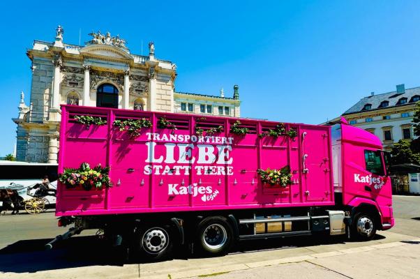 Katjes transportiert Liebe statt Tiere