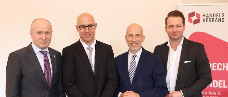 Botschafter Ukraine Vasyl KHYMYNETS, WIFO Chef Gabriel Felbermayr, Minister Martin Kocher, HV-GF Rainer Will