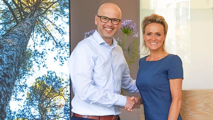 Alexandra Meissnitzer repräsentiert Biogena