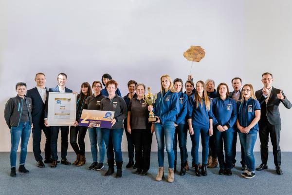 ausgezeichnete Hofer Filialen