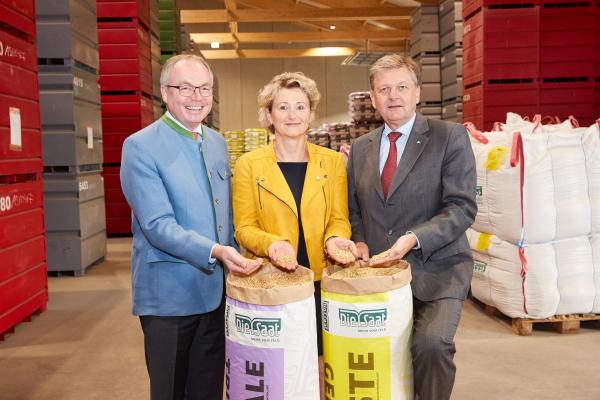 Neues Bio-Saatgutwerk der RWA