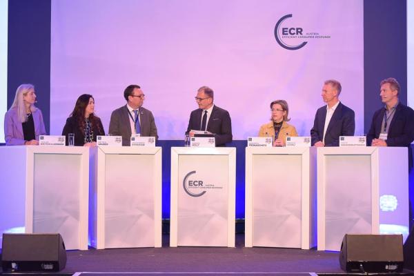 Podiumsdiskussion beim ECR Tag