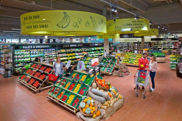 Ein Marktplatz mit frischer Feinkost, Warenwelten für Produkte des täglichen Bedarfs und viel Platz für regionale Spezialitäten werden den neuen Interspar in der PlusCity ab Herbst 2020 prägen.