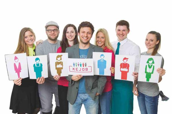 Die Promotionagentur KESCH und der Personalbereitsteller KEJOB bieten kostenloses Personal für die Zugangskontrollen, wenn gleichzeitig Samplings für Industriepartner umgesetzt werden dürfen.