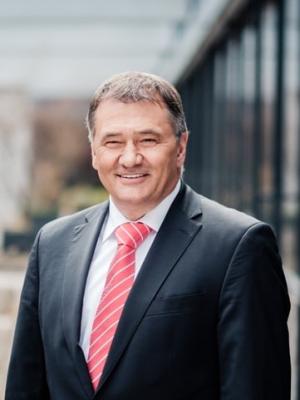 RIAG Vorstand Franz Nebel geht nach 40 Jahren in Pension