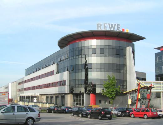 Rewe baut in Österreich aus