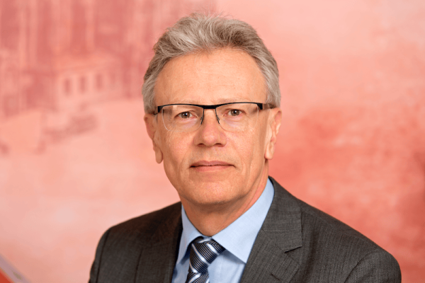Mag. Albin Hahn, Stiftungsvorstand Privatstiftung Manner