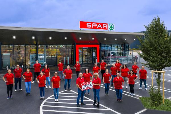 Das Team im SPAR-Supermarkt Pottenbrunn