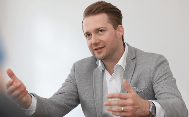 Mag. Rainer Will, Geschäftsführer im Handelsverband, im Gespräch mit retailreport.at