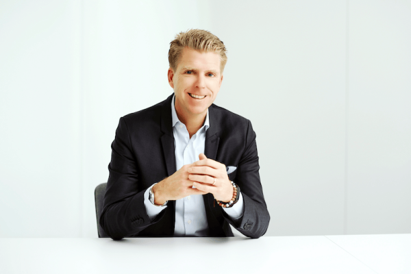 Patrick Bacher ist seit Oktober vergangenen Jahres Sales Director der Region Deutschland, Österreich Schweiz (GAS) bei tcc global.