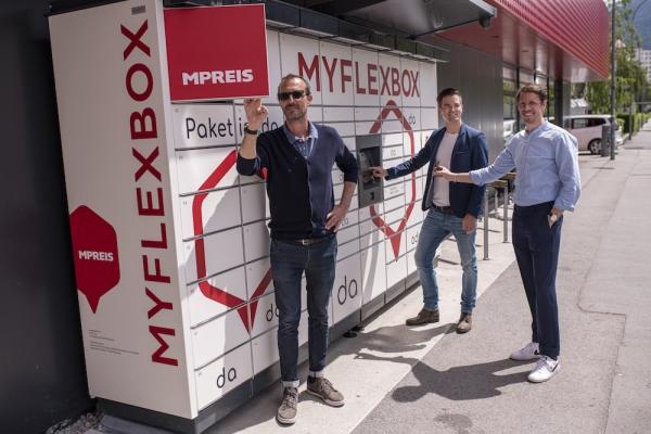 MyFlexBox und MPreis kooperieren: v.l.n.r.: Peter Paul Mölk, Geschäftsführer MPreis, Peter Klima, Head of Development MyFlexBox, Lukas Wieser, Head of Partnerships and Sales MyFlexBox