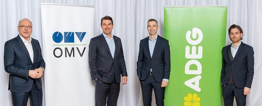 v.l..: Klaus-Jürgen Schneider, SVP Retail Mobility & Convenience; Gernot Gollner, Leiter OMV Tankstellengeschäft Österreich; Jürgen Öllinger, Adeg Vorstand; Brian Beck, Adeg Vorstandssprecher