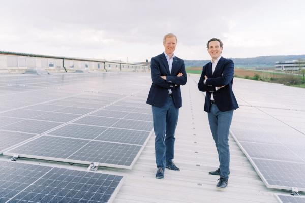 Julius (li) und Alexander Kiennast leiten die Geschicke des Unternehmens.