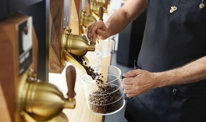 Bei Tchibo nachhaltigen Kaffee verpackungsfrei einkaufen