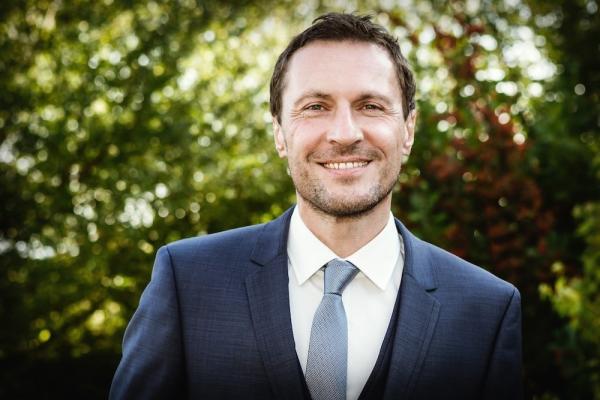 Ulf Schöttl gründet neue Marketingberatungsagentur: retro:novatives Marketing