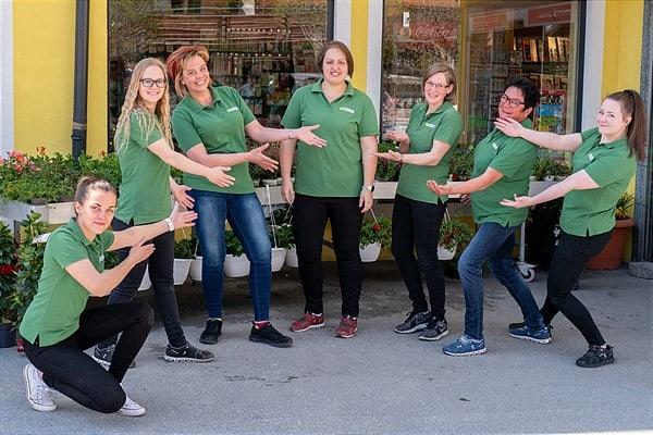 Die Unterstützung ihres Teams ist Adeg Kauffrau Christine Hörbinger sicher.