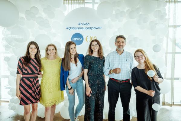 Das Beiersdorf Team v.l. Juliane King, Martina Treiblmeier, Jasmina Peric, Julia Weise, Alvaro Alonso, Alina Kalenka