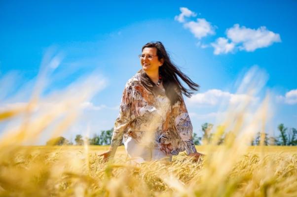 „Als größtes Brauereiunternehmen Österreichs ist sich die Brau Union Österreich ihrer sozialen und ökologischen Verantwortung bewusst und bestrebt, eine ressourcenschonende Bierkultur zu schaffen“, so Gabriela Maria Straka, Director Corporate Affairs & ESG Sustainability der Brau Union Österreich.