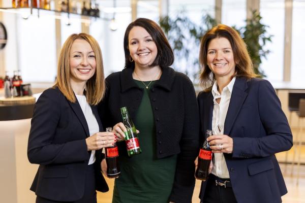 Coca-Cola HBC Österreich Senior Leadership Team v.li.n.re: Sandra Krebs, Saskia Gutmann, Natascha Mauthner