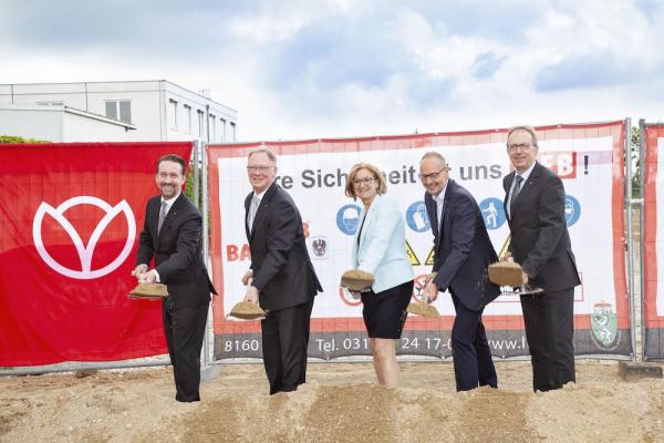 Spatenstich für modernsten Mewa-Betrieb in Schwechat