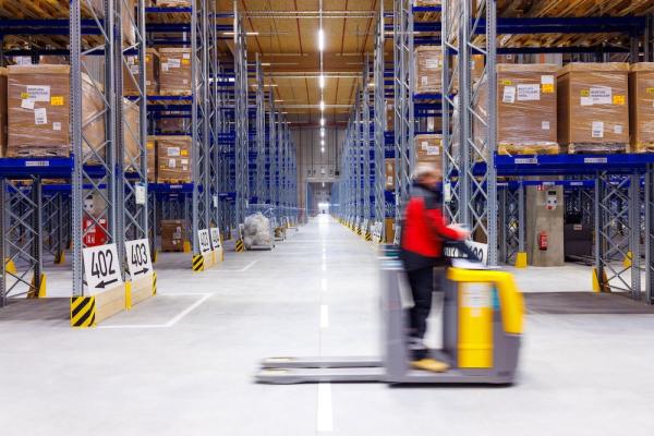 Mit 4. Dezember wurde der Betrieb im neuen SIMPEX-Logistikzentrum gestartet.