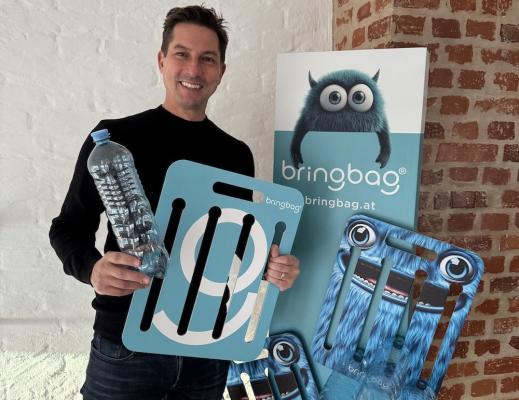 Gernot Glasl, Gründer der 0916 Werbeagentur und Erfinder des patentierten und gebrauchsmustergeschützten bringbag® Flaschensammlers..