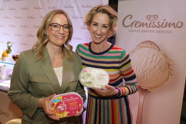 ESKIMO Chefin Andrea Huber-Schallmeiner und Moderatorin Kati Bellowitsch