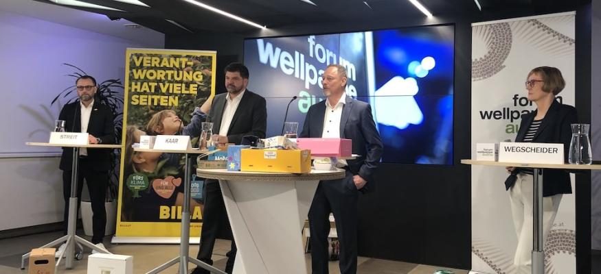 Forum Wellpappe berichtet: v.l.: Andreas Streit, Rewe Nachhaltigkeit; Stephan Kaar, Rondo Ganahl; Franz Grafendorfer, Steirerpack; Susanne Wegscheider, Comunit