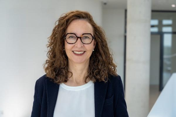 Nestlé Österreich: Sarah Huber übernimmt ab September 2025 die Marktleitung von Cédric Boehm