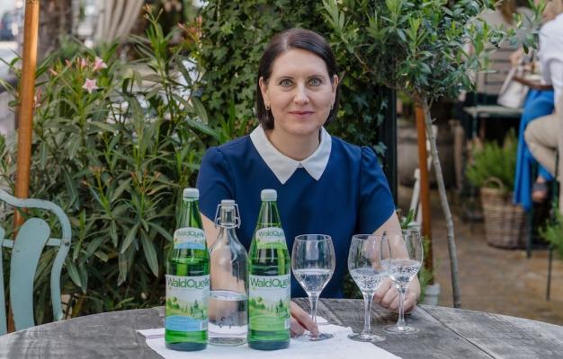 Waldquelle lud zum professionellen Mineralwasser-Tasting mit Wassersommelière Gerlinde Mock.